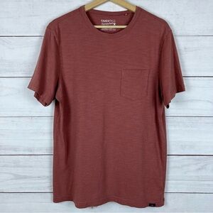Faherty Sunwashed T-Shirt Men's Size Medium Mens Salmon Organic Cotton Pocket